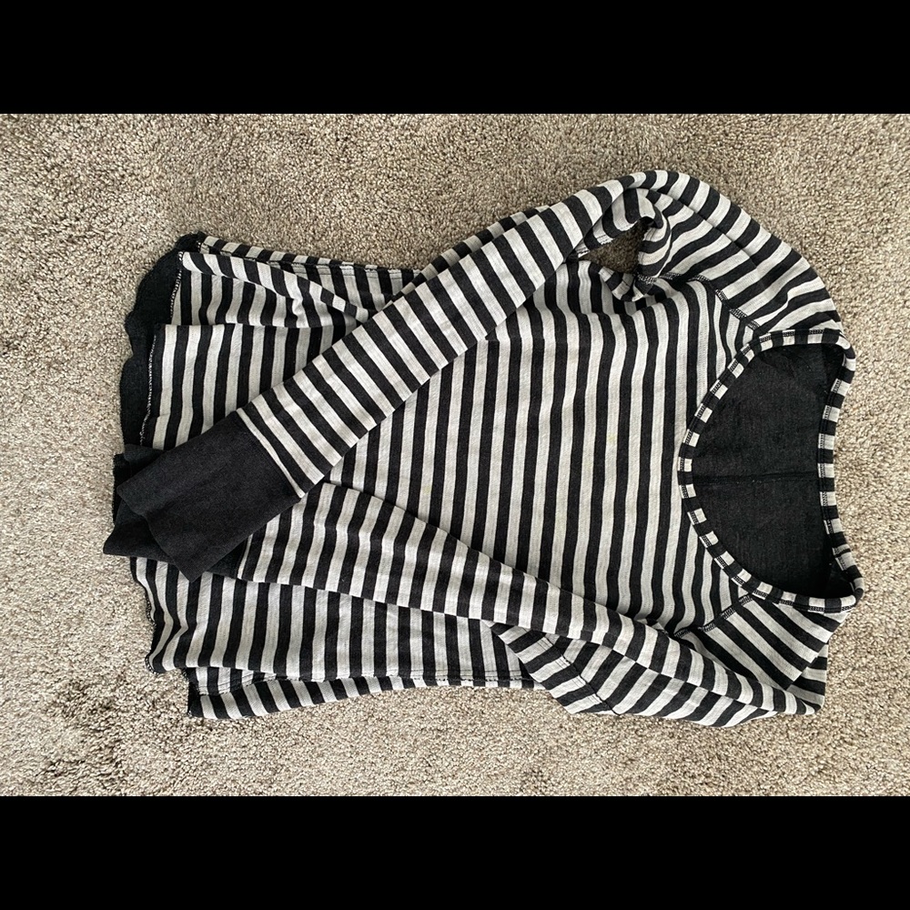 Lululemon reversible striped tee. No tags